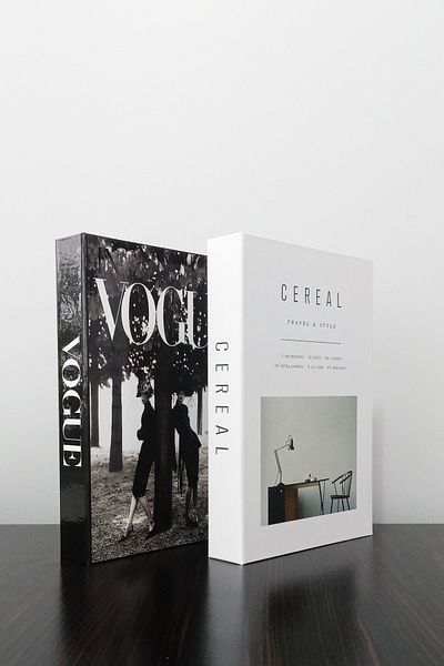 BayCazip 2-Piece Decorative Book Box Look - Women and Cereal Themed
