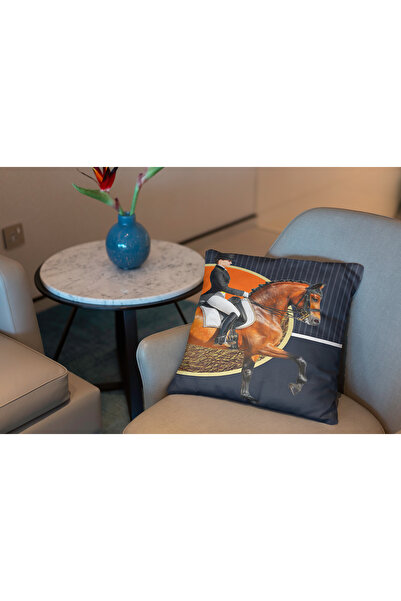 RUGSMODERN Kırlent Siyah Turuncu At Ve Binicilik Temalı Kırlent Kılıfı Pillow42