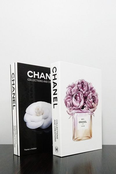 BayCazip Black Rose No5 Perfume Themed 2-Piece Decorative Book Box Set