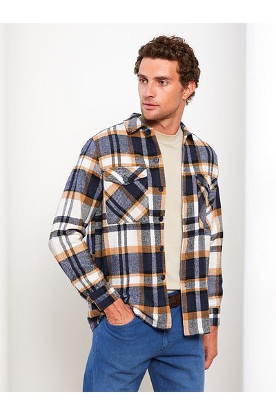 LC Waikiki Bequeme Passform Langärmlige karierte Gabardine-Hemdjacke für Herren