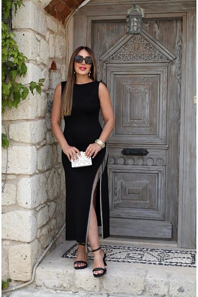 Modagusto Sleeveless Chain Accessory Slit Maxi Dress