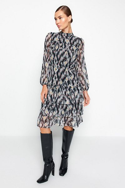 Trendyol Collection Téli szőtt ruha - többszínű és lendkerekes TWOAW21EL0354