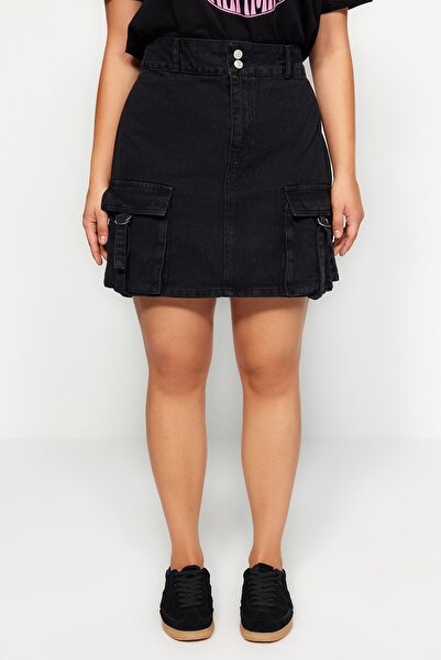 Trendyol Curve Fustă neagră din denim cu buzunar cargo TBBSS23AZ00057