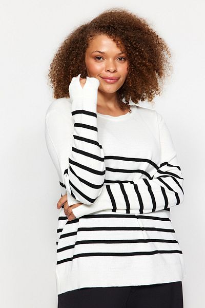 Trendyol Curve Ecru Striped Crew Neck kötöttáru pulóver TBBAW23AN00119
