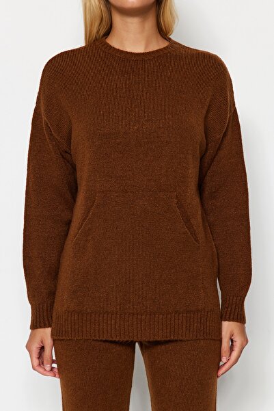 Trendyol Collection Brown Soft Textured Basic Knitwear Top and Bottom Set TWOAW24AU00100