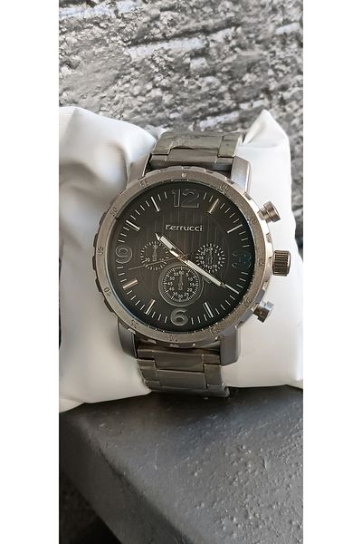 Ferrucci Stylish Outfit for Men