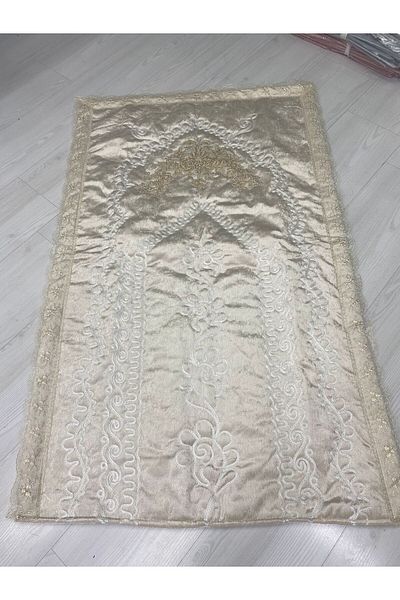 Çt Çeyizci Tekstil Комплект молитвени килими за годеж Комплект молитвени килими от 4 части с френска дантела Комплект молитвени килими за годеж Комплект молитвени килими