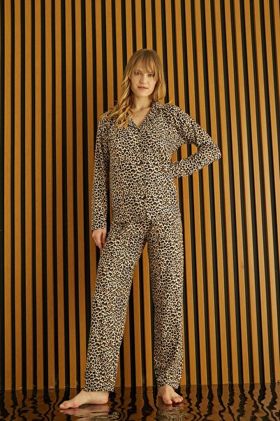 makkash Women's Leopard Pattern Suede Front Buttoned Shirt Collar Long Sleeve...