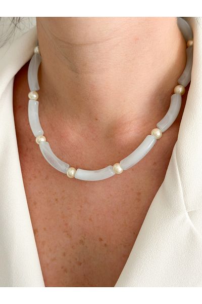 CHARMLUCKY Blue acrylic - pearl necklace