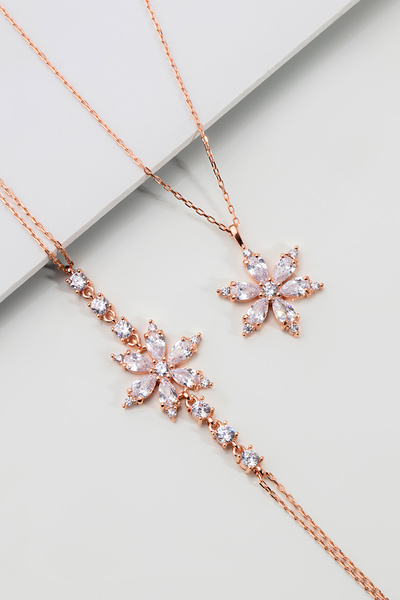 Else Silver 925 Ayar Gümüş Nergis Çiçeği Takı Seti