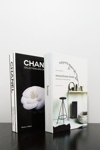 BayCazip 2-Piece Decorative Book Box Look Black Rose & Home Themed