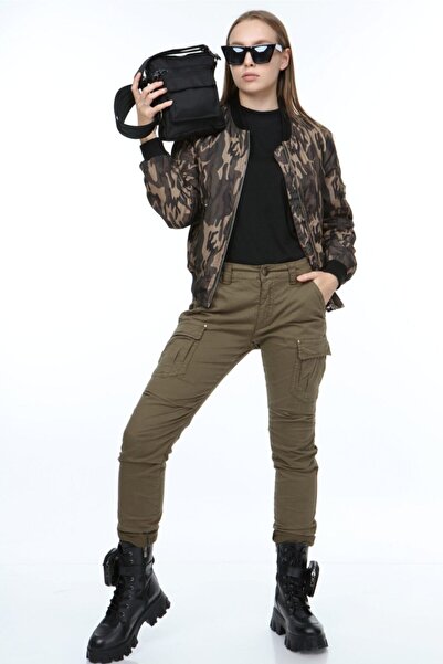 KISCHE Unisex Black Sports Shoulder Bag with Strap