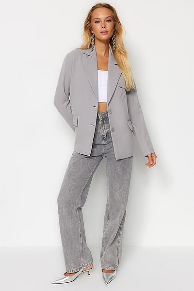 Trendyol Collection Graue, übergroße, gefütterte, gewebte Blazerjacke TWOSS22CE0077