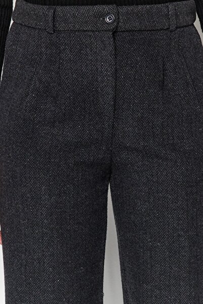 Trendyol Collection Antracitové široké kalhoty TWOAW24PL00200