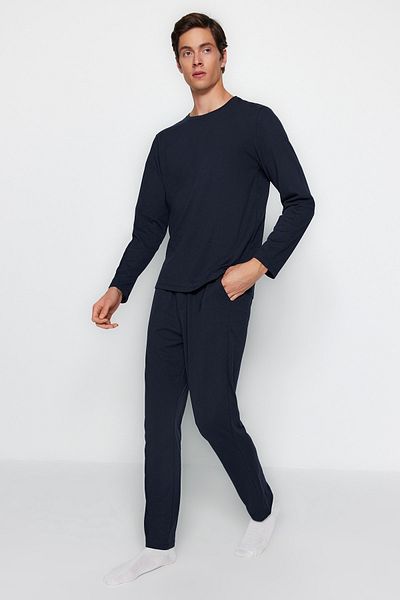 Trendyol Collection Sada pleteného pyžama v námořnické modré Regular Fit TMNAW24PT00008