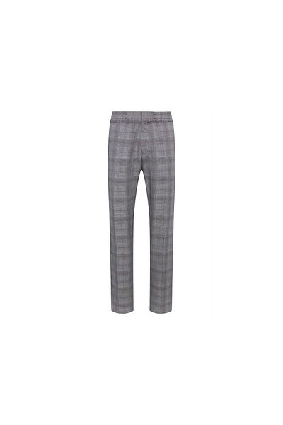 Hugo Boss Hosen & šortky
