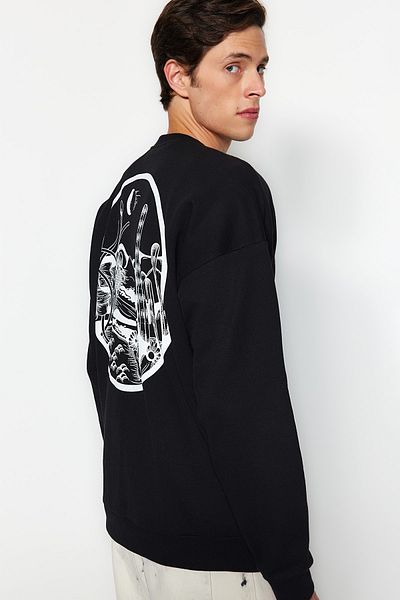 Trendyol Collection Черен суитчър от полар с принт на гърба - TMNAW22SW0796