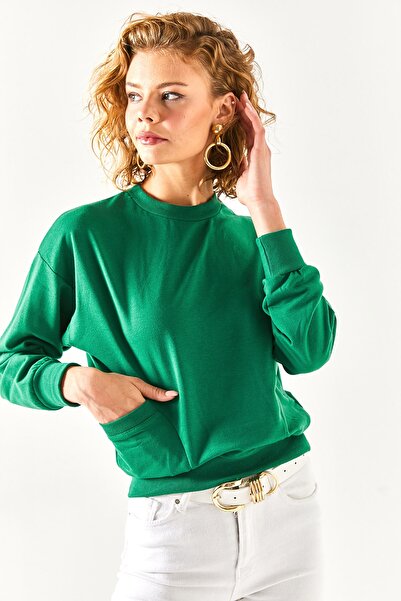 Olalook Kadın Zümrüt Yeşili Cep Detaylı Yumuşak Dokulu Sweatshirt SWT-19000616