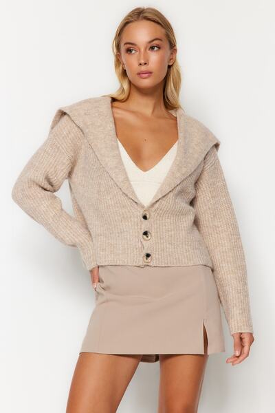 Trendyol Collection Stone Weich Strukturierter Strickcardigan mit Poolkragen TWOAW24HI00060