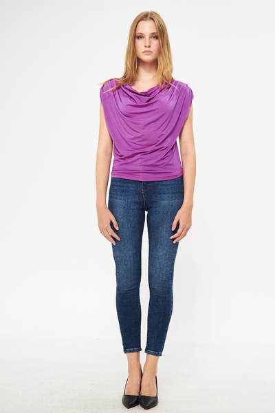 vuvutasarım Padded Shoulders Flexible Sandy Fabric Scoop Neck Sleeveless Purple Blouse 1009
