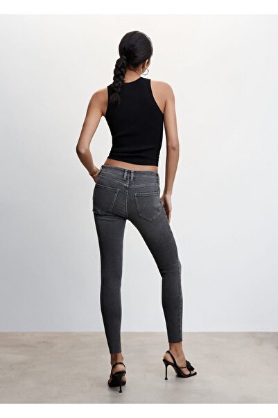 MANGO Woman Skinny Cropped Jean