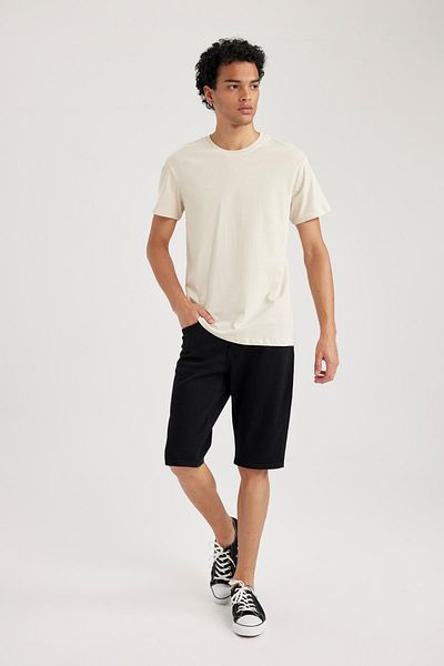 DeFacto Slim Fit Slim Fit Crew Neck Basic μονόχρωμο κοντομάνικο βαμβακερό μπλουζάκι B0653axns