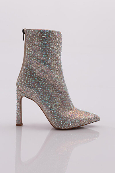 DGN 283 حذاء بكعب نسائي