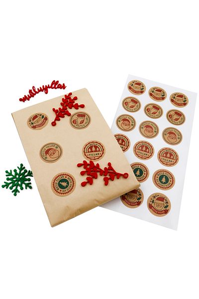 reprodesign Christmas Themed Kraft Gift Package Label 4 cm Happy New Year Mixed Printed Label 24 Pieces