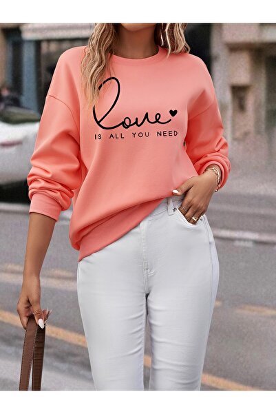 Adrift KOD ADR-SHEN LUNE سويت شيرت برسومات على شكل قلب وشعار وكتف منسدل باللو...