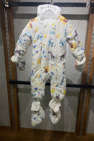PODIUM GYM Trendy Cute Lion & Zebra Patterned Removable Booties and Fur Winter Baby Cosmonaut-Rompers