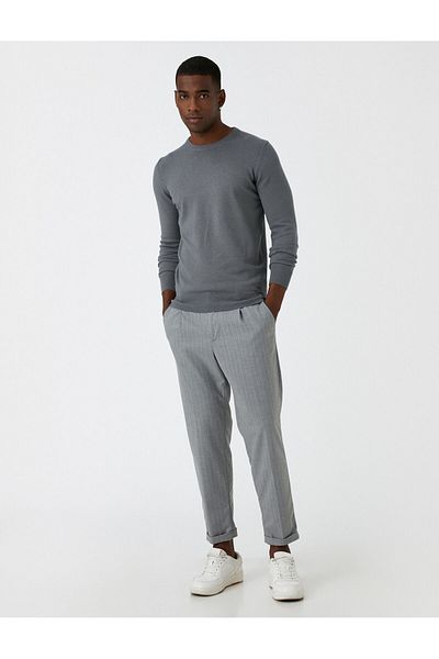 Koton Basic-Strickpullover mit Rundhalsausschnitt