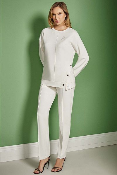 Guitar Round Neck Ecru Knitted Sweatshirt
