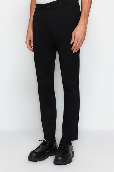 Trendyol Collection Μαύρο Slim Fit/Slim Fit Άνετο κομψό παντελόνι Chino TMNAW24PL00000