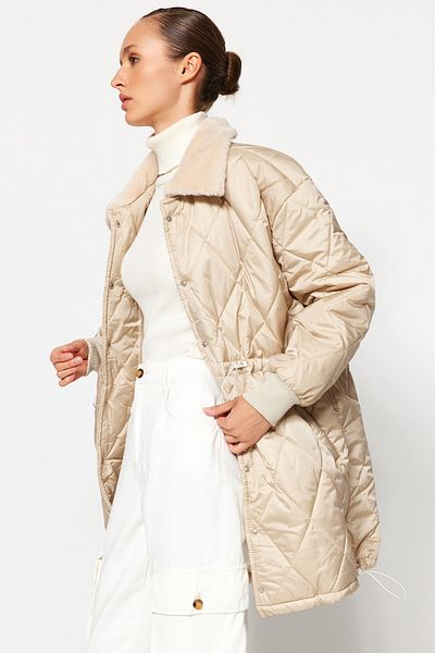 Trendyol Collection Голямо палто от норка с плюшена яка - затваряне с щракване, Twoaw22Mo0011