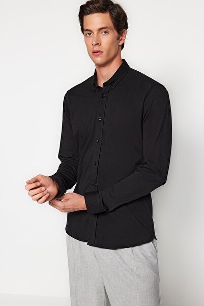 Trendyol Collection Černá Stretchy Slim Fit základní košile - Uvolněný pohodlný límec s knoflíky TMNAW24GO00028