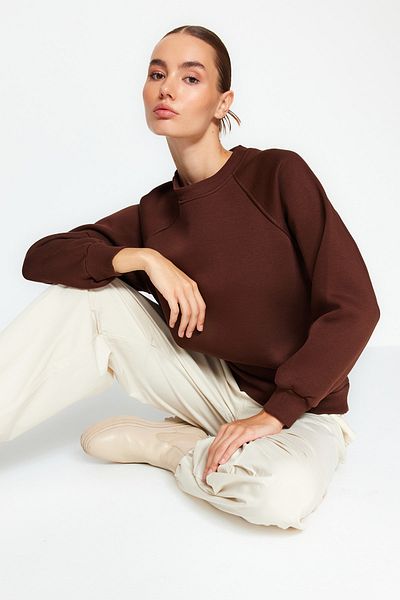 Trendyol Collection Темно-коричневий розслаблений світшот Basic з рукавом-реглан Crew Neck Orme TWOAW24SW00104