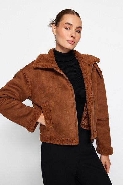 Trendyol Collection Кафяво плюшено палто от вътрешната страна на яке TWOAW24MO00295