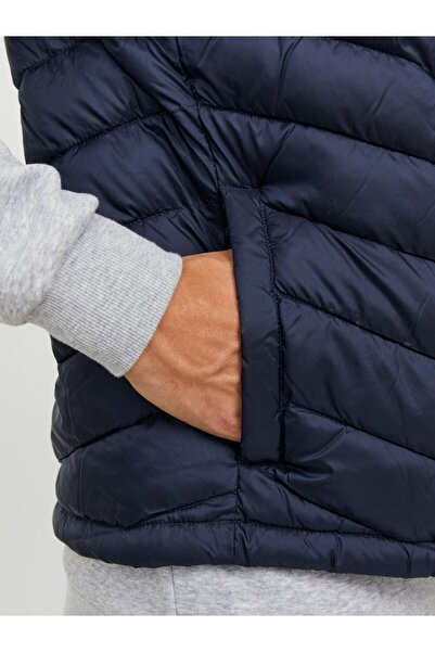 Jack & Jones Jack Jones Hero Чоловічий жилет 12211790