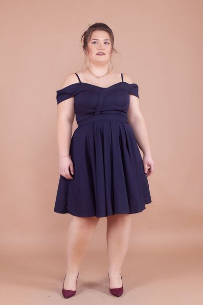 NO48 Φόρεμα με πλισέ με λεπτομέρεια σε μπλε Navy Plus Size Mini Length Strap Off Shoulder