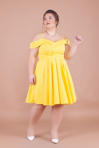 NO48 Κίτρινο Plus Size Μίνι λουράκι με λεπτομέρεια πλισέ φόρεμα