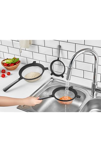 Gulcindesing 14 Cm Black Wire Strainer with Handle Hanging on Pot and Sink Hard Plastic