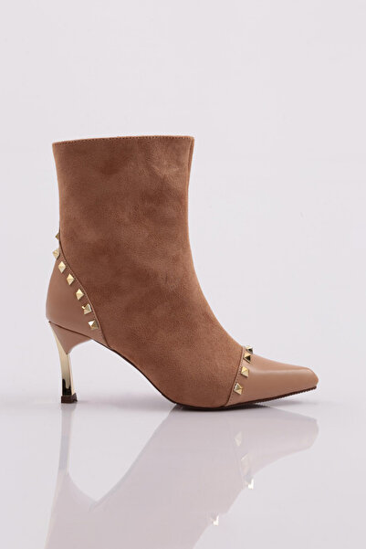 DGN Women's Trock Pointed Toe Side Zipper Thin Heeled Boots Camel Hair Suede ...