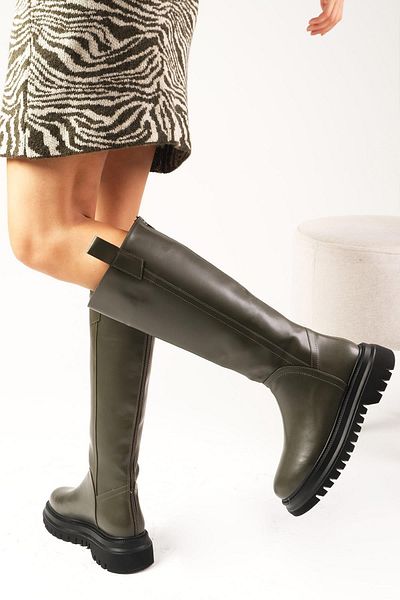 Mio Gusto Grüne, pelzgefütterte Damenstiefel mit Reißverschluss auf der Rückseite