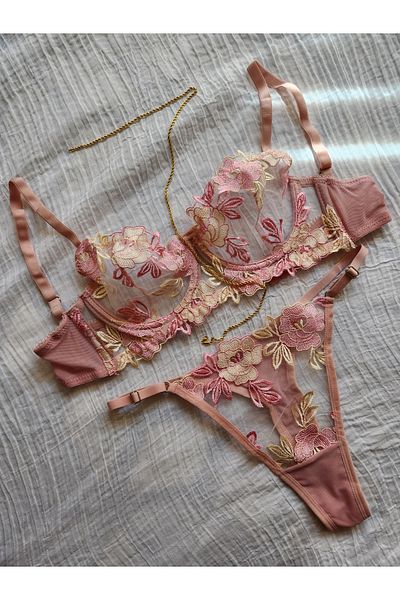 BY GUZEL Underwire Pink Floral Detailed Bra Set