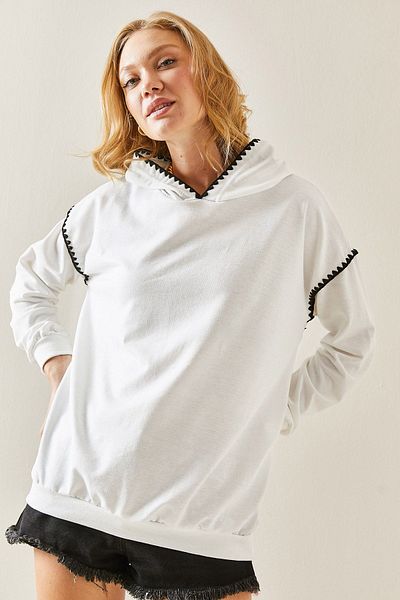 XHAN White Embroidery Detailed Hooded Sweatshirt 3YXK8-47510-01