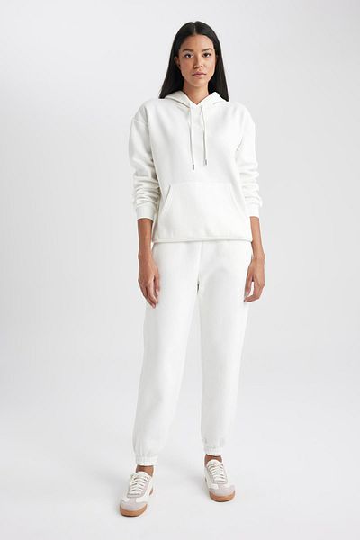 DeFacto Thick and Kangaroo Pocket Relax Fit White Sweatshirt - W1240Az23Wn