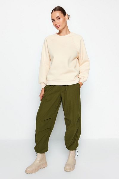 Trendyol Collection Kamenný uvolněný/pohodlný střih Základní raglánový rukáv Pletená mikina s výstřihem TWOAW24SW00104