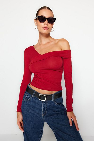Trendyol Collection Rugalmas piros pamut Crop blúz - lendkerék részlet, testhezálló TWOAW24BZ00161