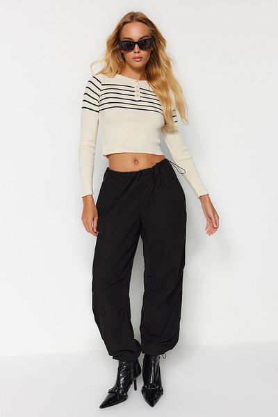 Trendyol Collection Pulover tricot cu dungi Stone Crop TWOAW24KZ01201
