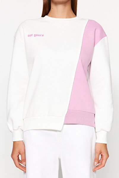 Trendyol Collection Bílá pletená mikina s potiskem TWOAW21SW0150